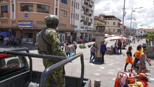 Mira cómo funciona un operativo militar en calles de Quito, Ecuador
