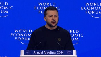 Zelensky pide en Davos sanciones más duras contra Rusia