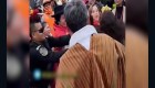 Agreden a presidenta de Perú durante ceremonia de inicio de obra