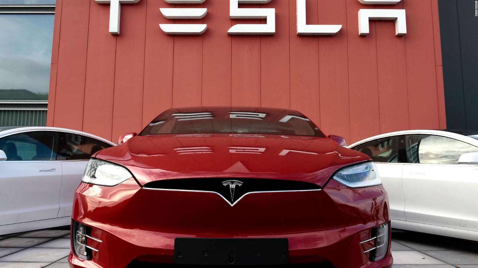 A Tesla le está costando la competencia con los fabricantes de autos
eléctricos chinos