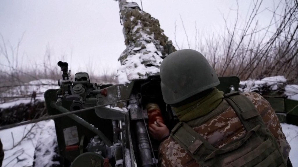 Frente a frente: la fuerza de los ejércitos ruso y ucraniano