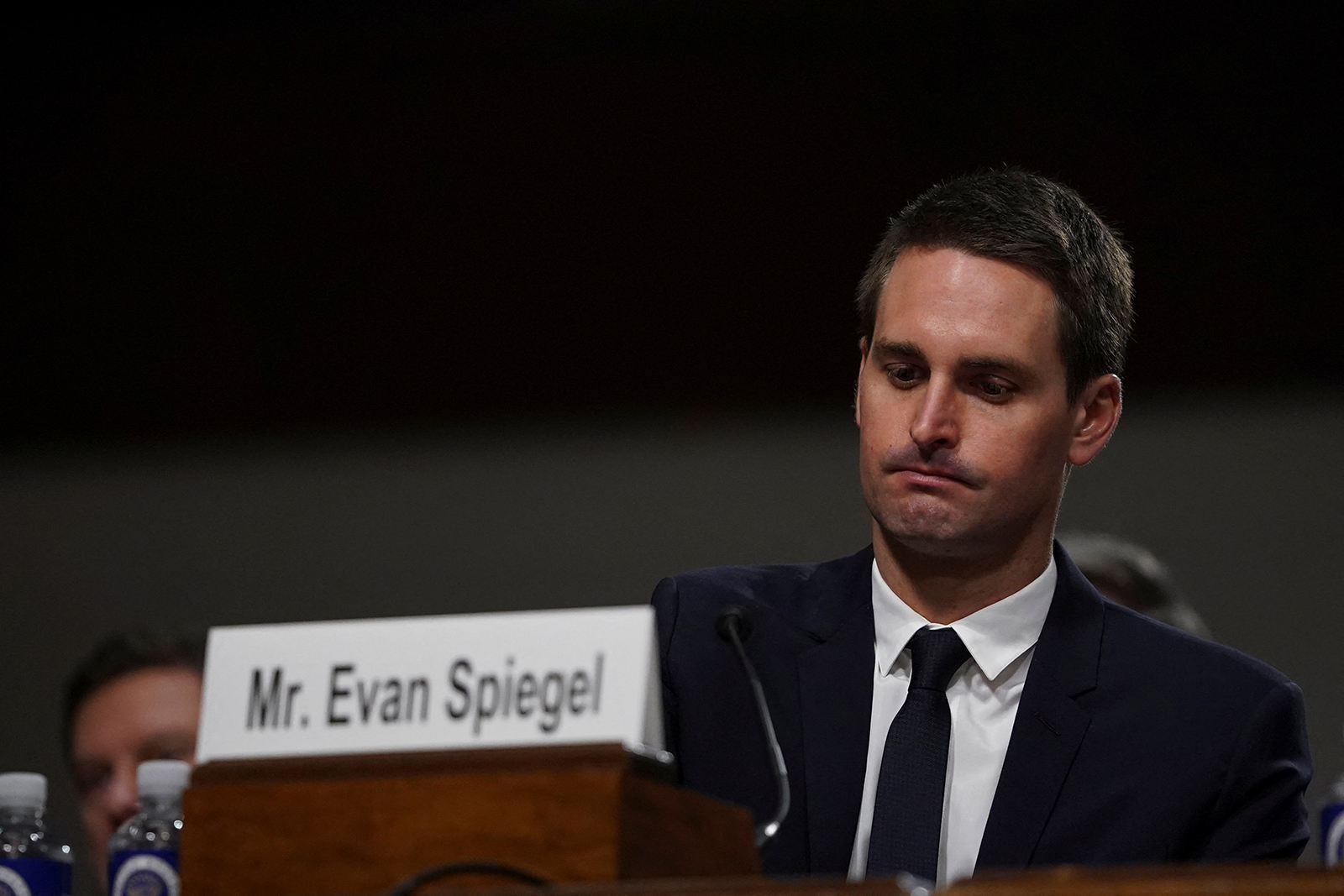 Evan Spiegel, cofundador y CEO de Snap durante la audiencia de la Comisión Judicial del Senado este miércoles. (Crédito: Nathan Howard/Reuters)