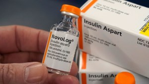 Más fabricantes de insulina en Estados Unidos ponen a disposición sus productos por US$ 35.(Rich Pedroncelli/AP)