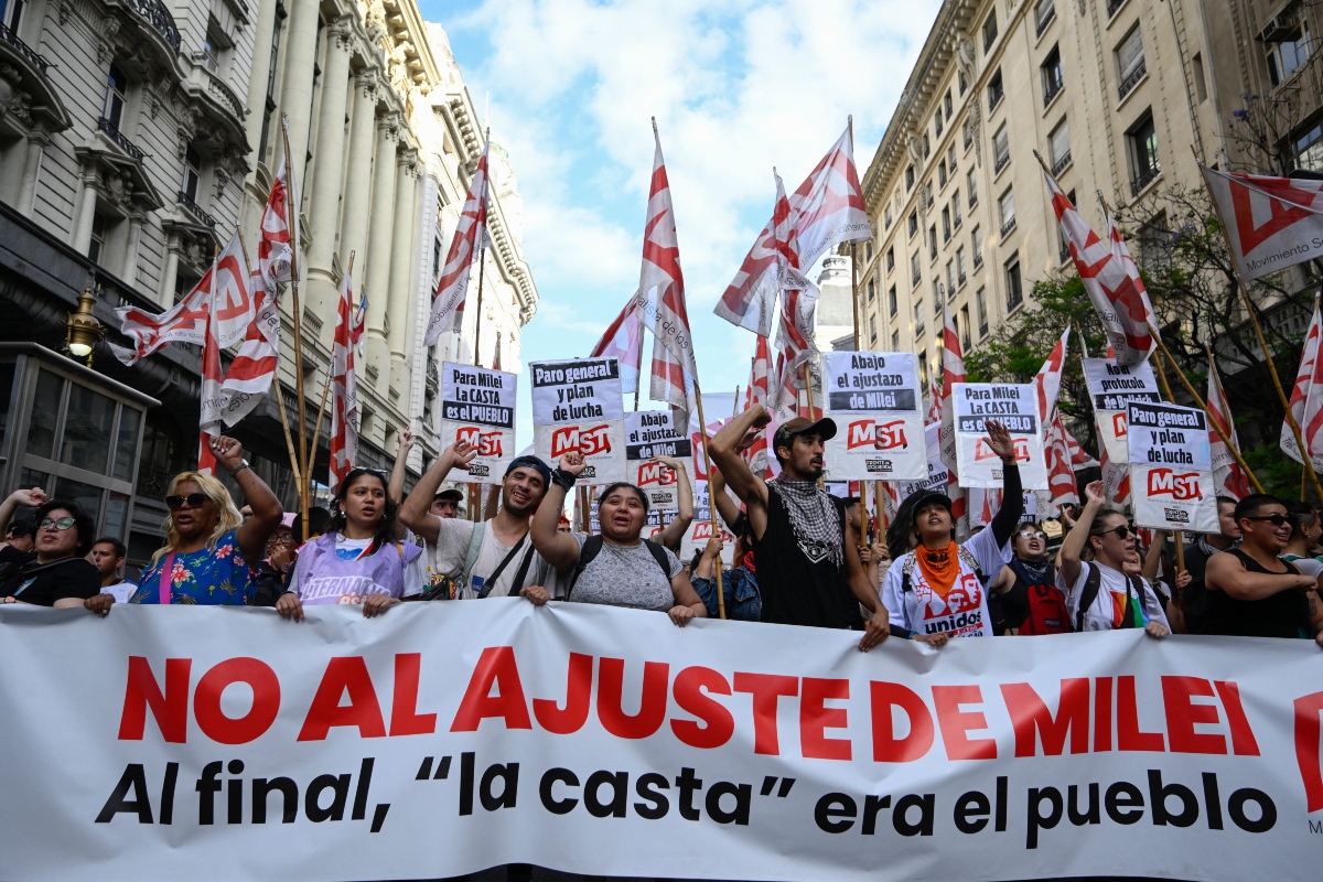 Paro general del 24 de enero en Argentina: quién convoca, horarios y qué pasa si no trabajo