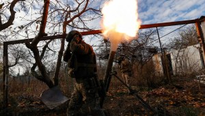 El SBU dijo que los funcionarios de defensa habían ordenado 100.000 granadas de mortero en 2022, pero nunca llegaron armas. (Foto: Serhii Nuzhnenko/Reuters).