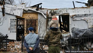 Las secuelas de un ataque con drones rusos en Bilohorshcha, en las afueras de Lviv, Ucrania occidental, el 1 de enero de 2024. (Ukrinform/NurPhoto/Getty Images)