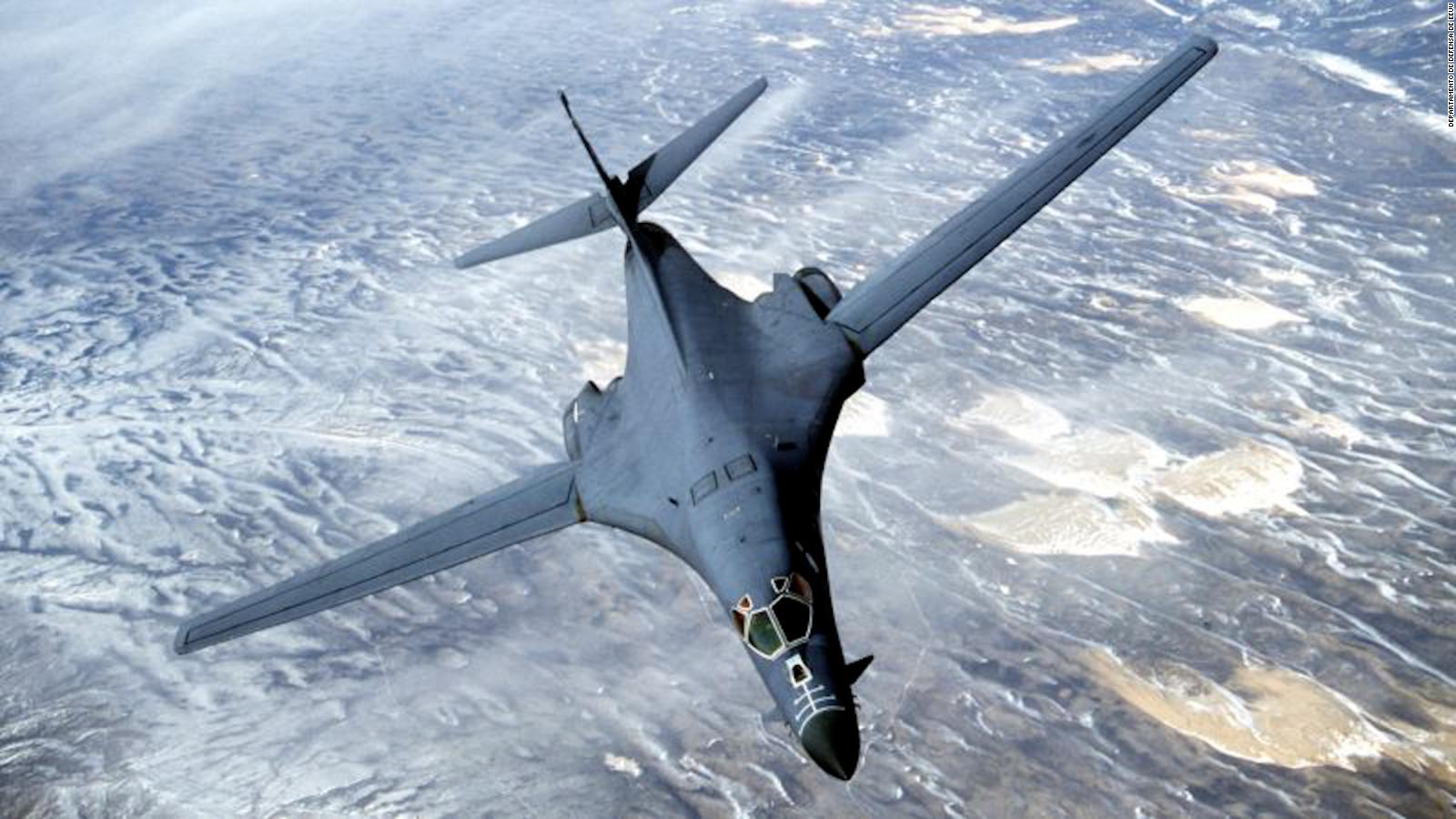 Este es el bombardero B-1 de la Fuerza Aérea de EE.UU. usado en el ataque a  objetivos en Iraq y Siria