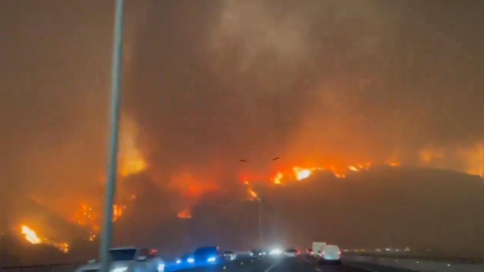 Alerta roja por incendios en algunas regiones de Chile | Video