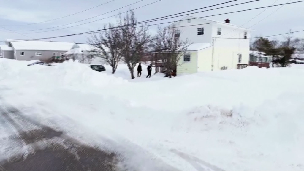 Intensas nevadas paralizan Nueva Escocia, Canadá