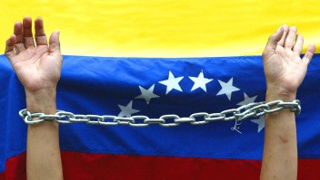 La "furia bolivariana" suma al menos 36 civiles y militares detenidos