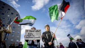 Negociaciones en París buscan un alto el fuego entre Israel y Hamas