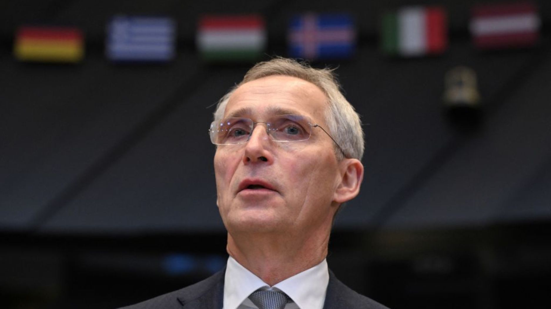 NATO calls for not taking any steps to “separate Europe from North America”