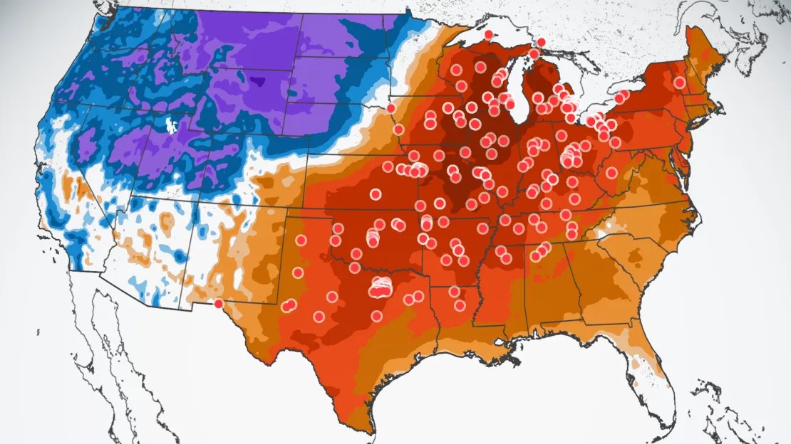 Temperature records could be broken from Texas to the northeastern United States on Tuesday.  Red dots indicate cities that can collapse.  Orange and red colors indicate above average temperatures.  Blue and purple colors indicate below average temperatures.  (Credit: CNN Weather)