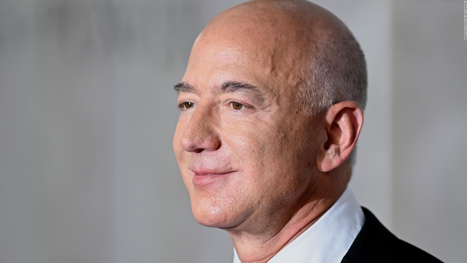 Jeff Bezos recupera el puesto de la persona más rica tras superar a Elon Musk