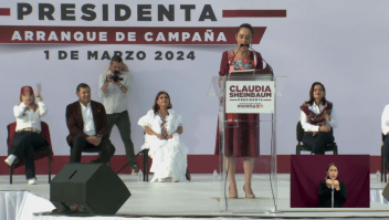 Claudia Sheinbaum promete que reducirá costos del INE