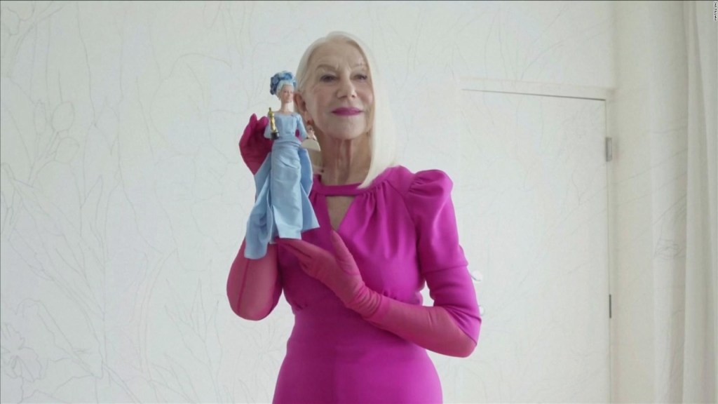 Helen Mirren, una Barbie para el Día Internacional de la Mujer