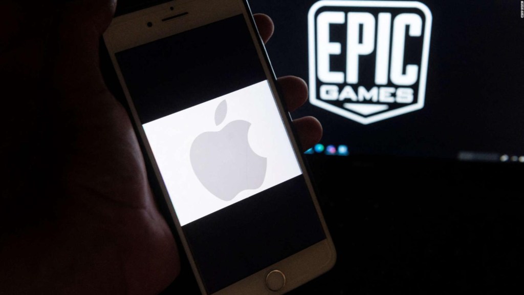 Apple revoca prohibición a Epic Games