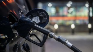 Sube el precio de la gasolina en EE.UU.
