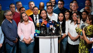 Quiroga y Chinchilla condenan detenciones en Venezuela