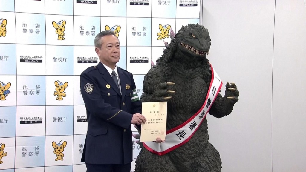Godzilla fue jefe de la Policía en Tokio por una buena causa