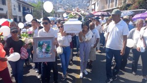 Furia y linchamiento en Taxco por la muerte de una niña de ocho años