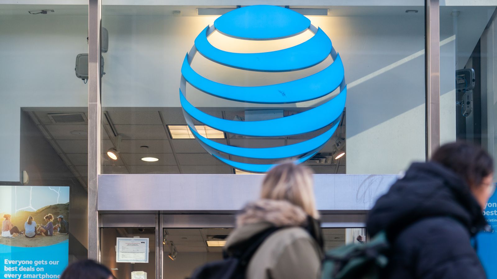AT&T is investigating the leak of personal data of 73 million account holders in the United States