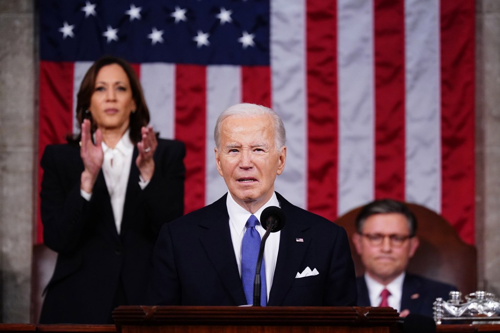 El presidente Joe Biden pronuncia el discurso anual sobre el estado de la Unión. (Shawn Thew/Pool/Getty Images)