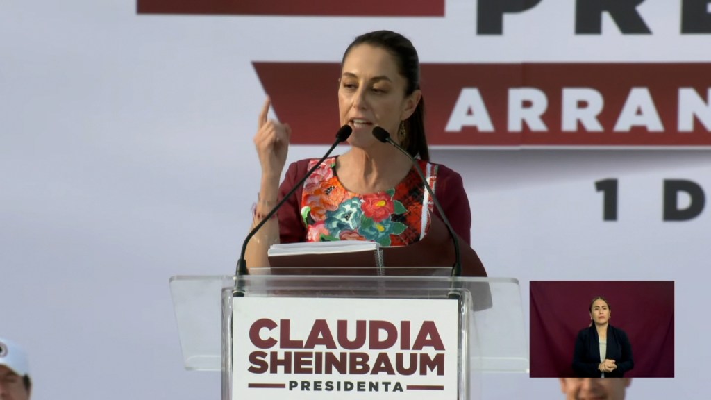 Claudia Sheinbaum durante su evento de arranque de campaña presidencial.