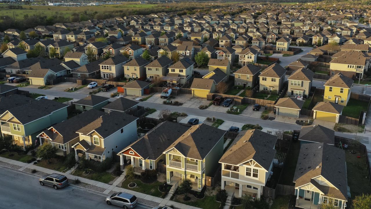 Sposób, w jaki Amerykanie kupują i sprzedają domy, wkrótce ulegnie radykalnej zmianie