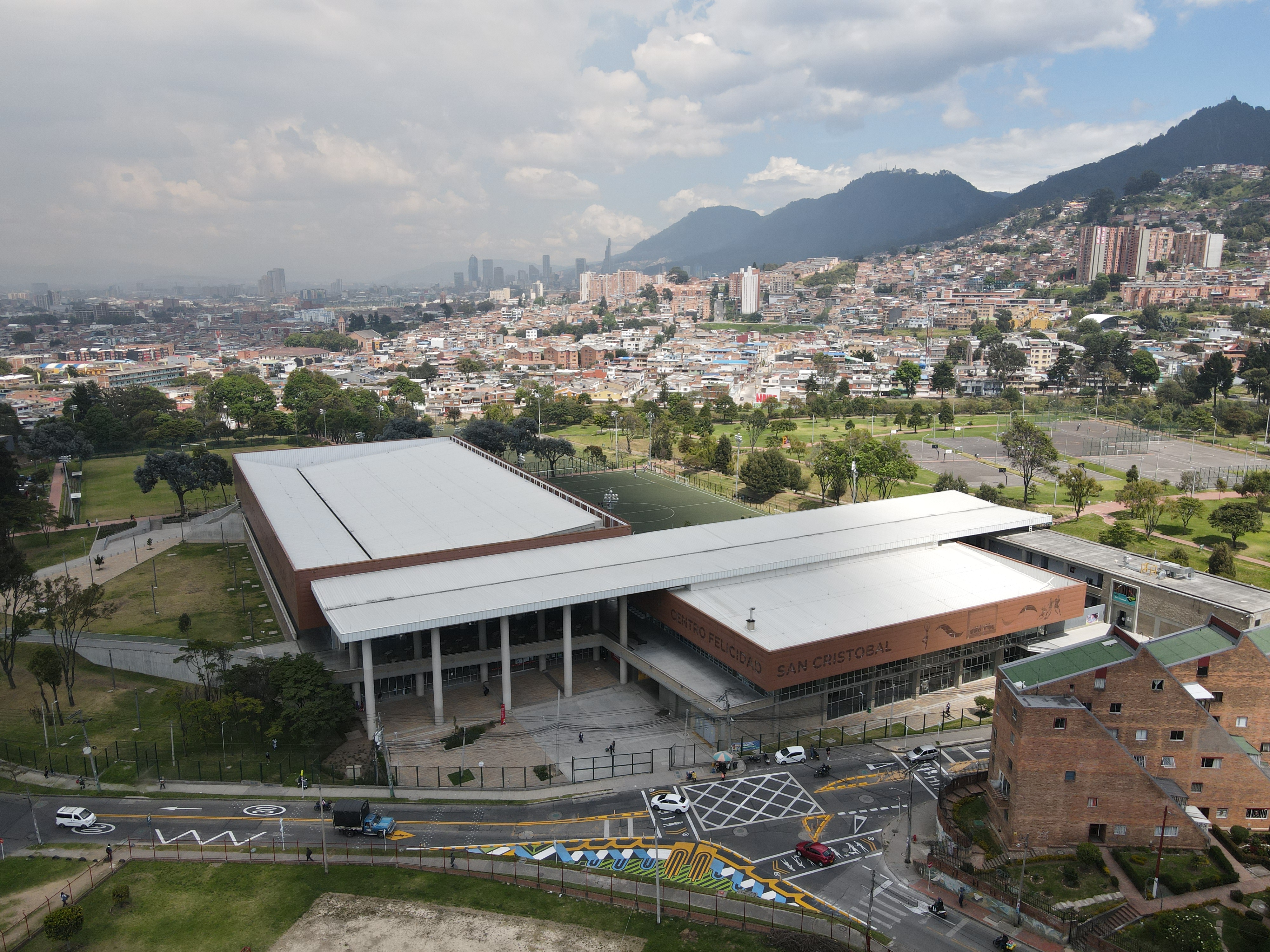 Vista aérea del Bloque Care en San Cristóbal, Bogotá. (Peter Yeung para CNN)