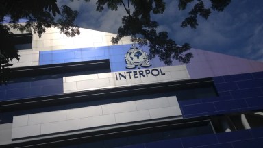 Oficina de Interpol en Singapur. (Foto: Thomas White/Reuters).