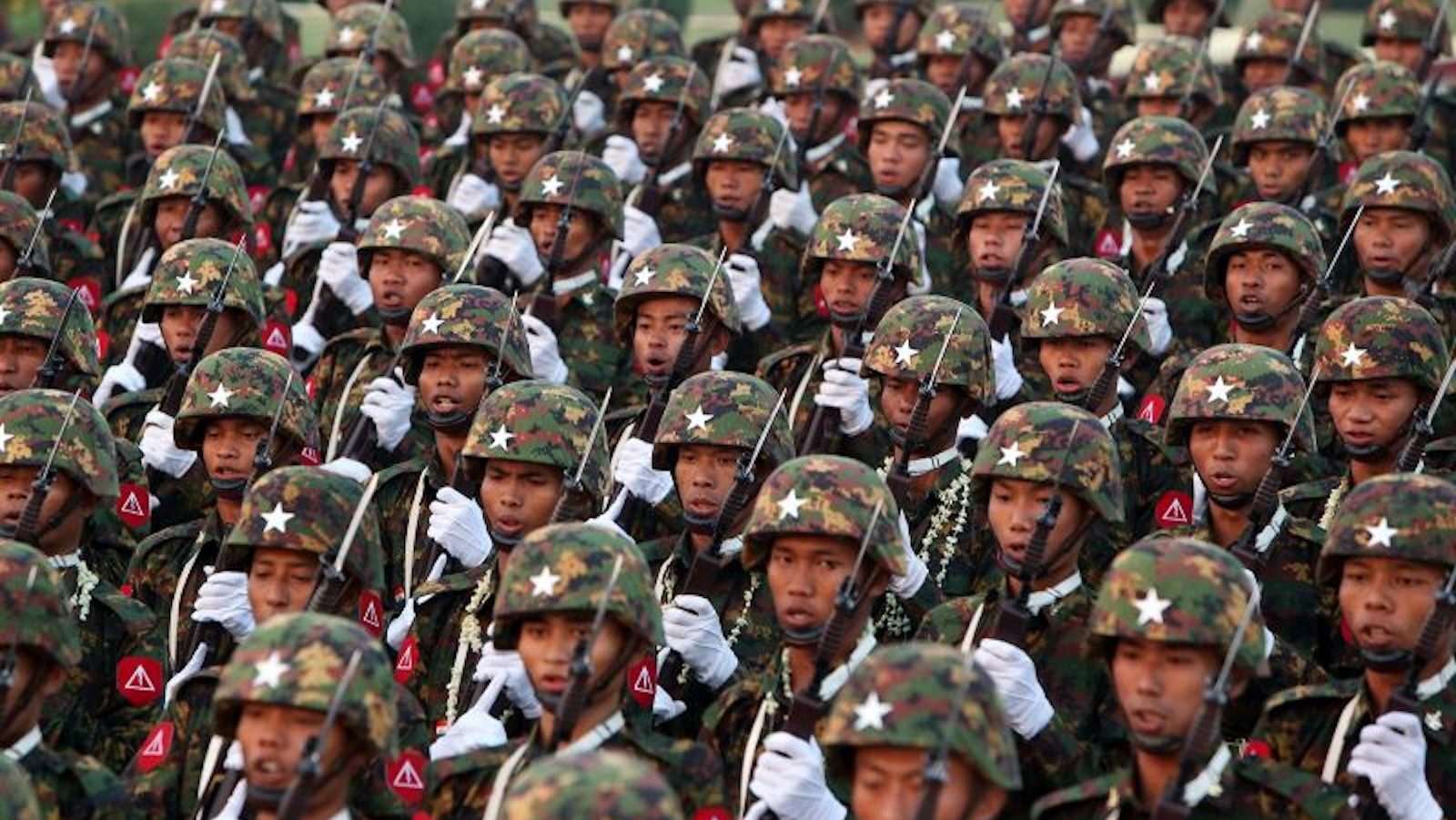 Quemas y decapitaciones: la junta militar de Myanmar intensifica las
tácticas de terror contra su pueblo