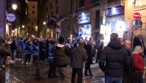La comunidad católica de Barcelona reza ante la histórica sequía en la región.