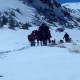 Rescatan a pareja de ancianos perdidos en una montaña nevada de Chile
