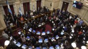 "No hay plata", pero el Senado de Argentina se sube el sueldo