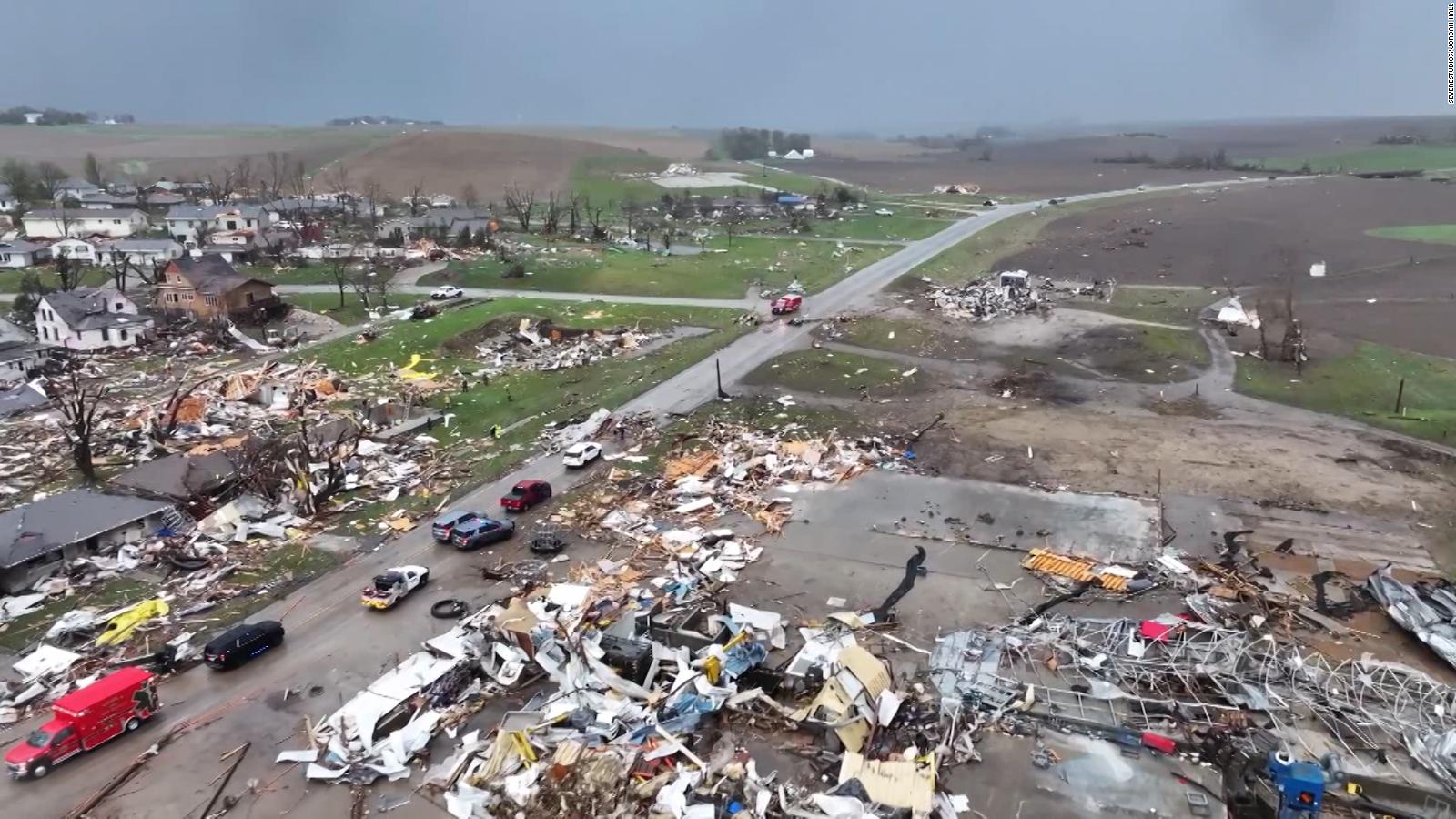 Mira las imágenes del tornado en Nebraska y la destrucción que dejó