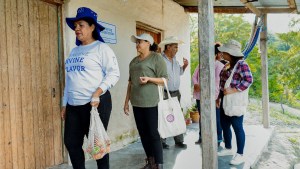 Pobladores de Yoro participan en programa de pesca alternativa