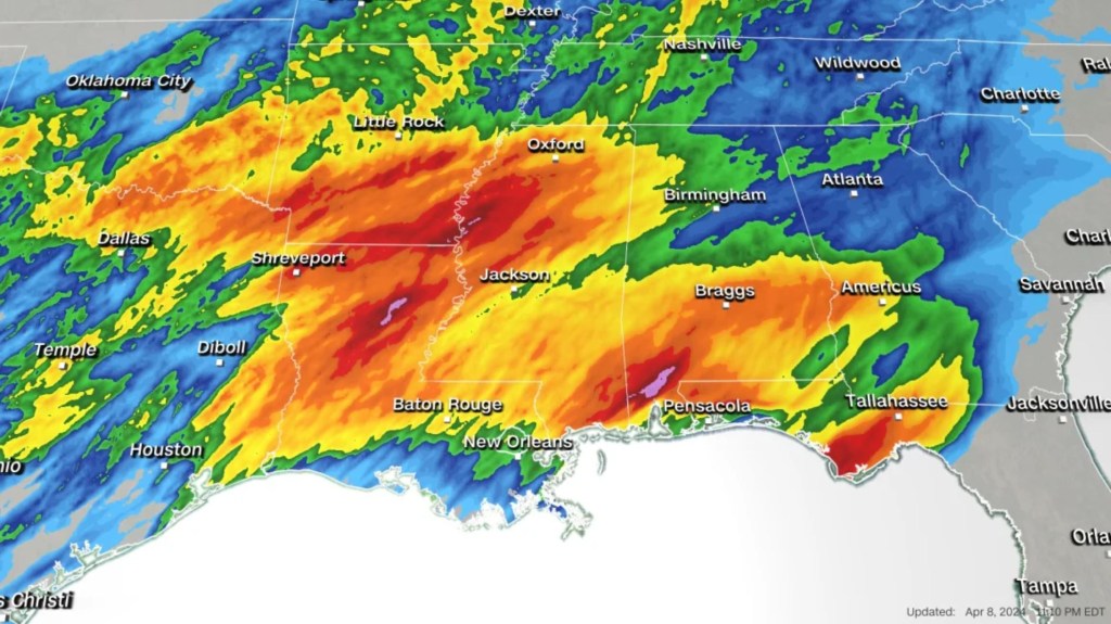 Un modelo de pronóstico muestra las acumulaciones de lluvia esperadas hasta el miércoles en todo el sur de Estados Unidos. (Crédito: cnnweather)