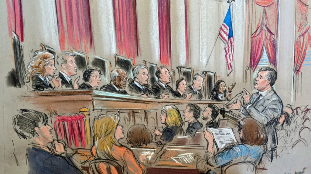 En este boceto judicial, Jeffrey Green argumenta ante la Corte Suprema de EE.UU. en la ciudad de Washington, el martes 16 de abril de 2024. (Bill Hennessy)