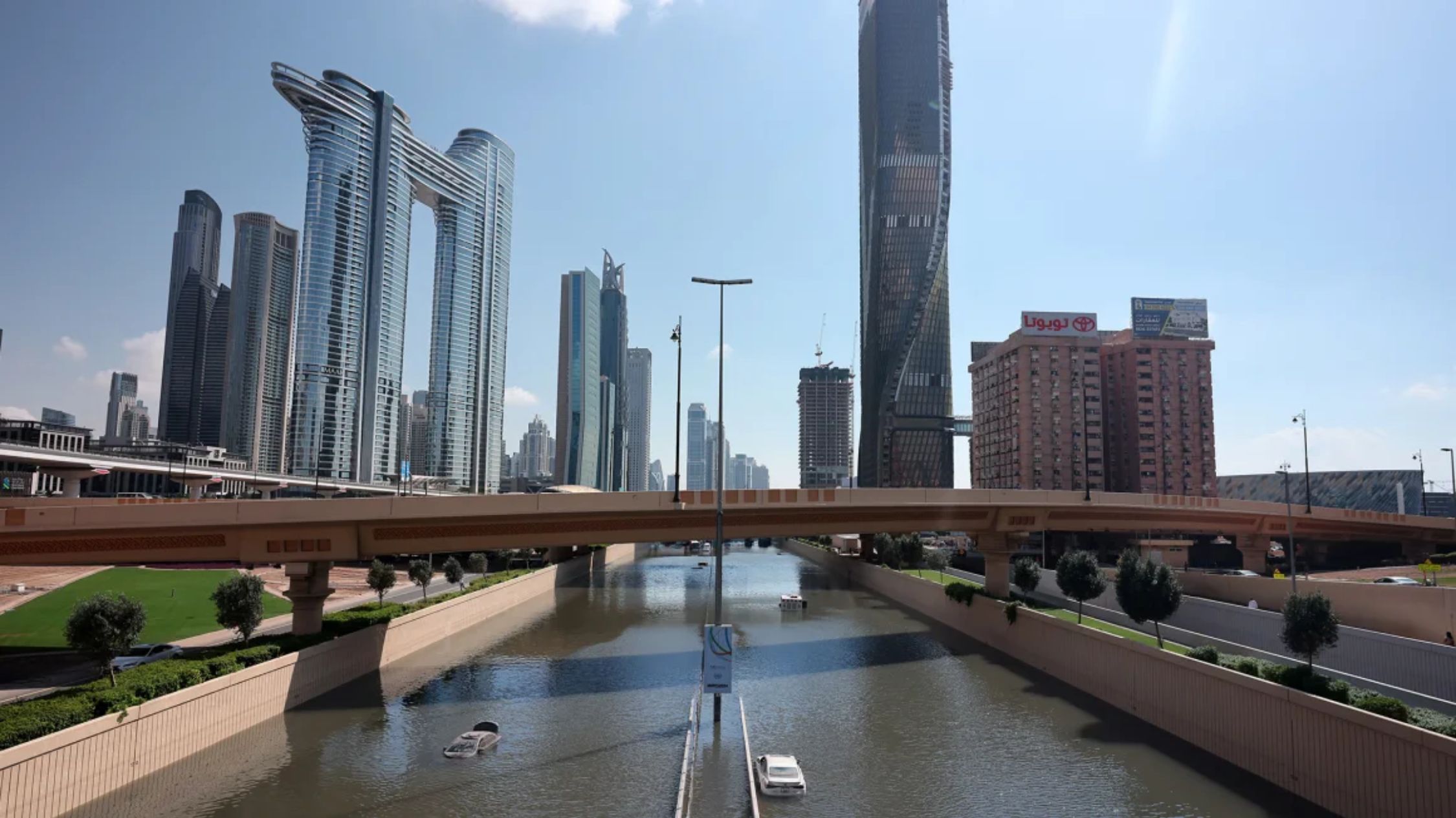 La semana en que la vida en Dubai se paralizó por las históricas
lluvias