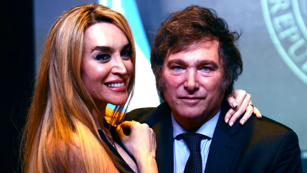 Presiden Javier Miley mengumumkan perpisahannya dari Fatima Flores