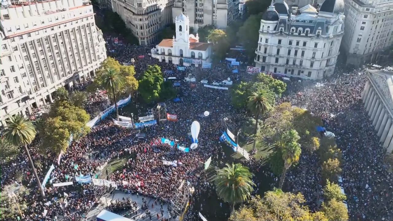 análisis | el impacto de la masiva marcha universitaria en argentina para el gobierno de milei