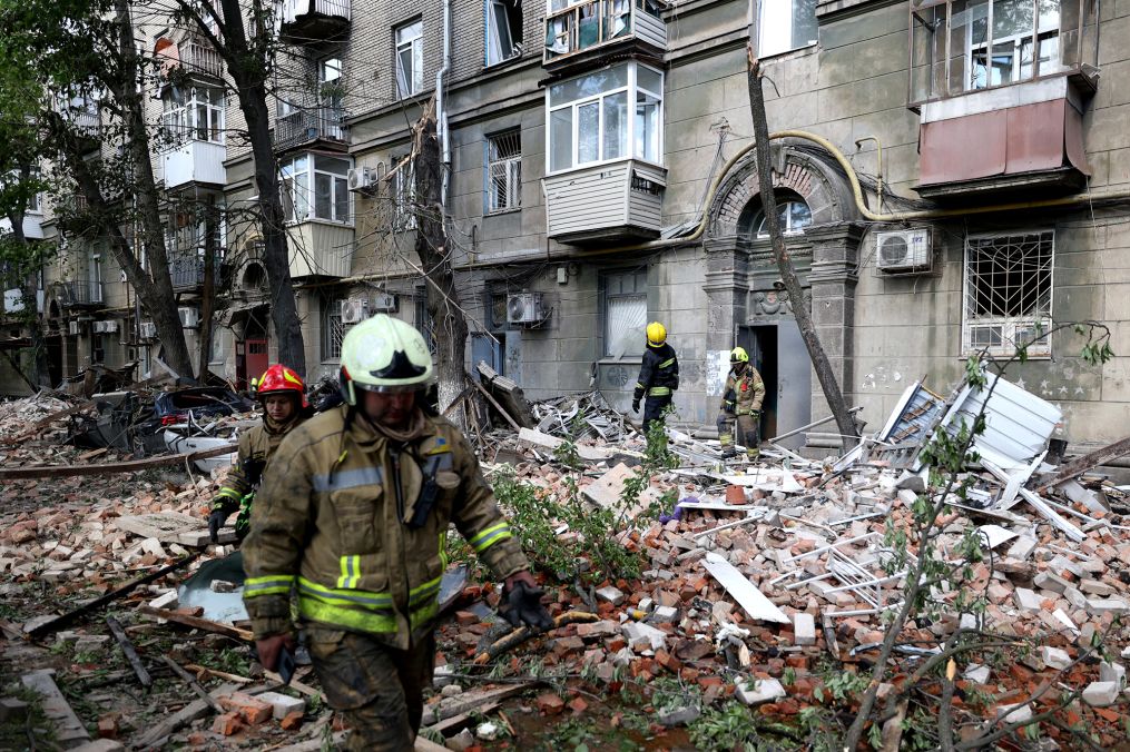 ukraine rescue workers