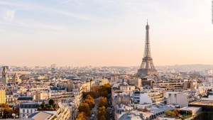 París avanza en su lucha contra rentas por aplicaciones