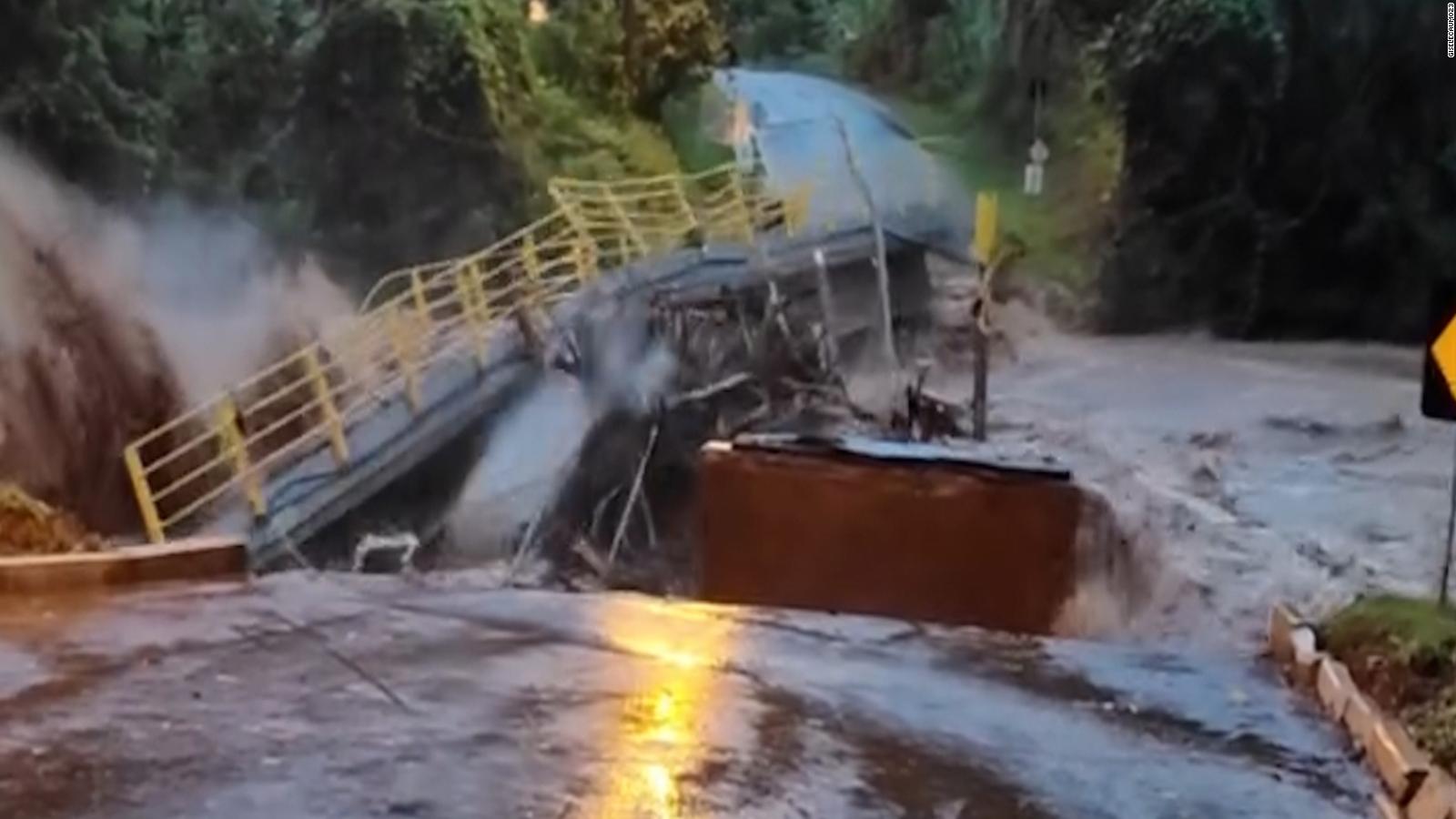 Intensas lluvias arrasan con puente en Río Grande do
Sul, Brasil, mientras alcaldesa transmite en vivo
