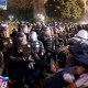 Policía ingresa a la UCLA y desaloja campamento de manifestantes propalestinos