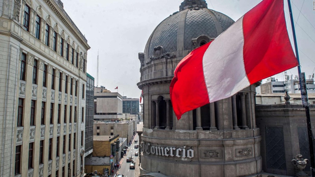 Impacto en la economía de Perú por la rebaja de calificación crediticia de S&P