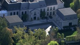 La Policía investiga un tiroteo afuera de la casa de Drake