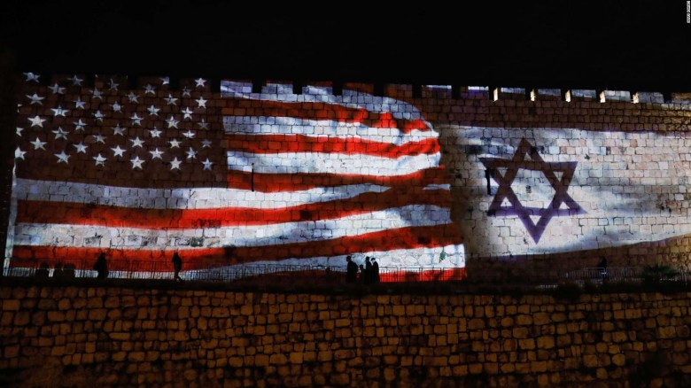EE.UU. rechaza anuncio de orden de arresto a altos funcionarios israelíes