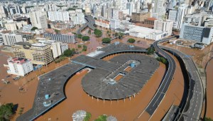 Imágenes aéreas muestran a Porto Alegre bajo el agua